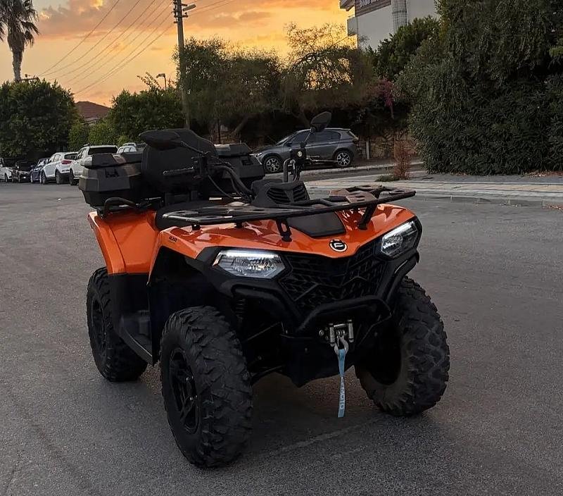 Quad Rental Side