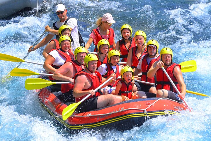 6d985dc8-49ba-46cf-a8db-577406a0f301_whitewater-rafting-at-koprulu-canyon-antalya Monster Combo Tour – An Unforgettable Day in Köprülü Canyon
